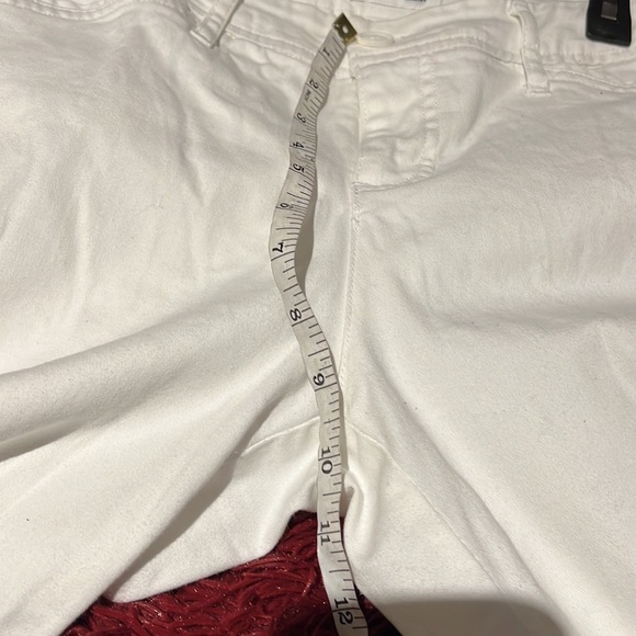 St John’s  Bay white ivory capris crop pants size 4 petite - Picture 7 of 8